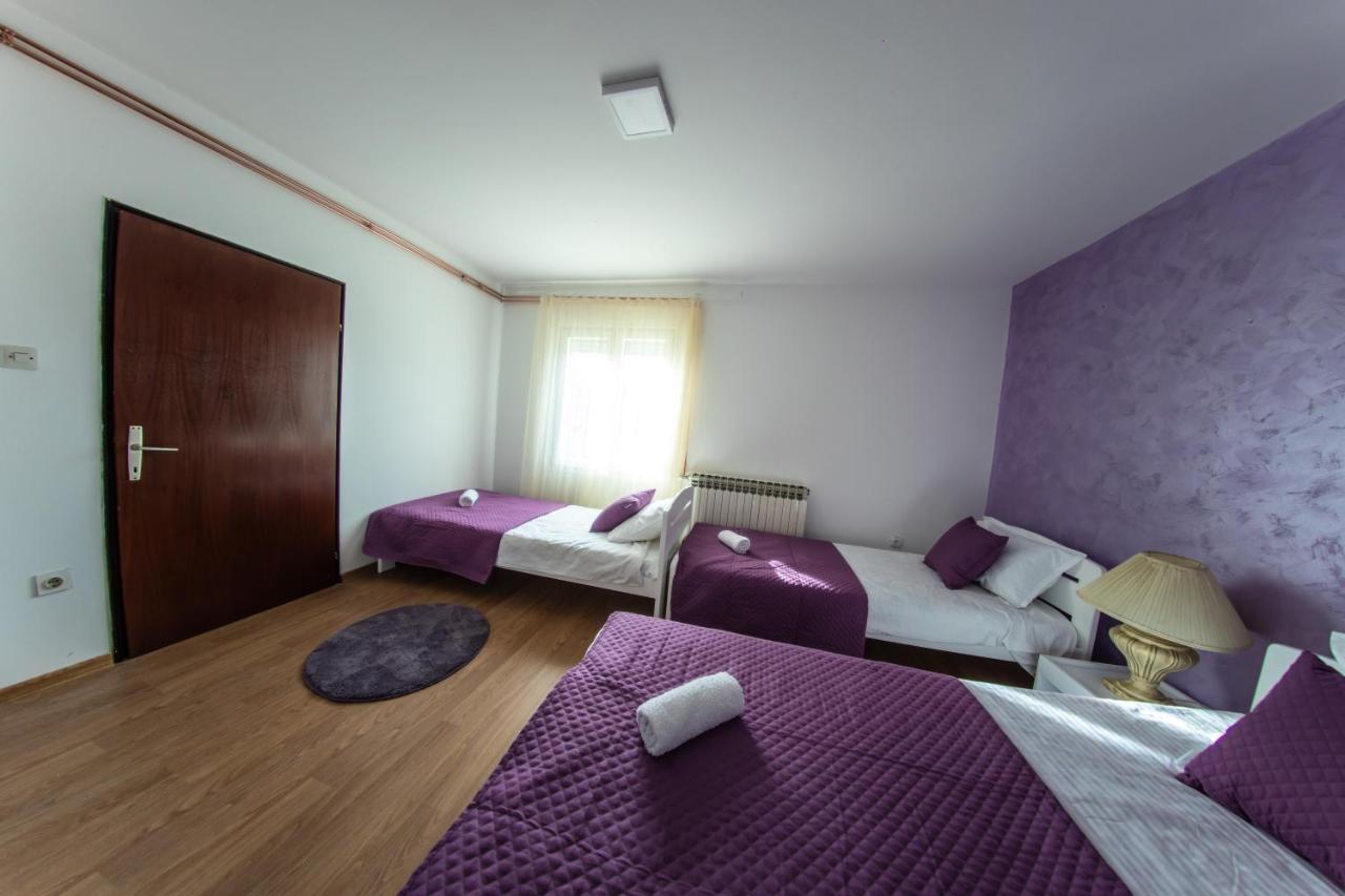 Apartman Kokin Brod Exterior photo